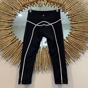 Lululemon Black Cropped Leggings White Stripes